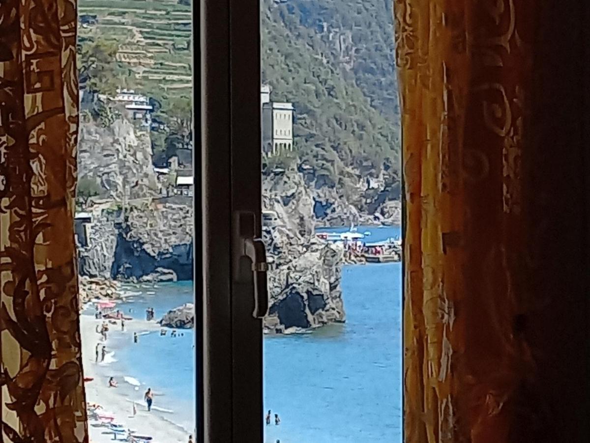 La Terrazza Sul Mare Affittacamere Μοντερόσο αλ Μάρε Εξωτερικό φωτογραφία