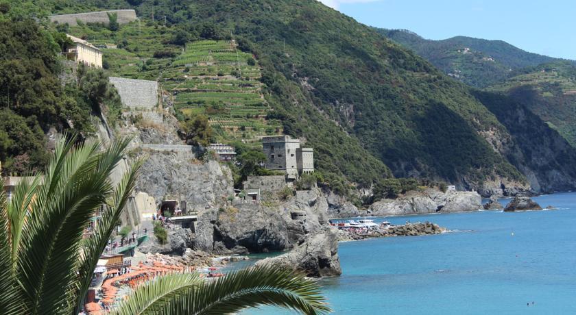 La Terrazza Sul Mare Affittacamere Μοντερόσο αλ Μάρε Δωμάτιο φωτογραφία